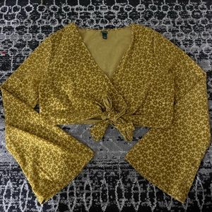 Worn once bell sleeve top